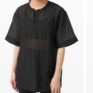Lululemon NWT Clear Intention Shirt Black Size 2